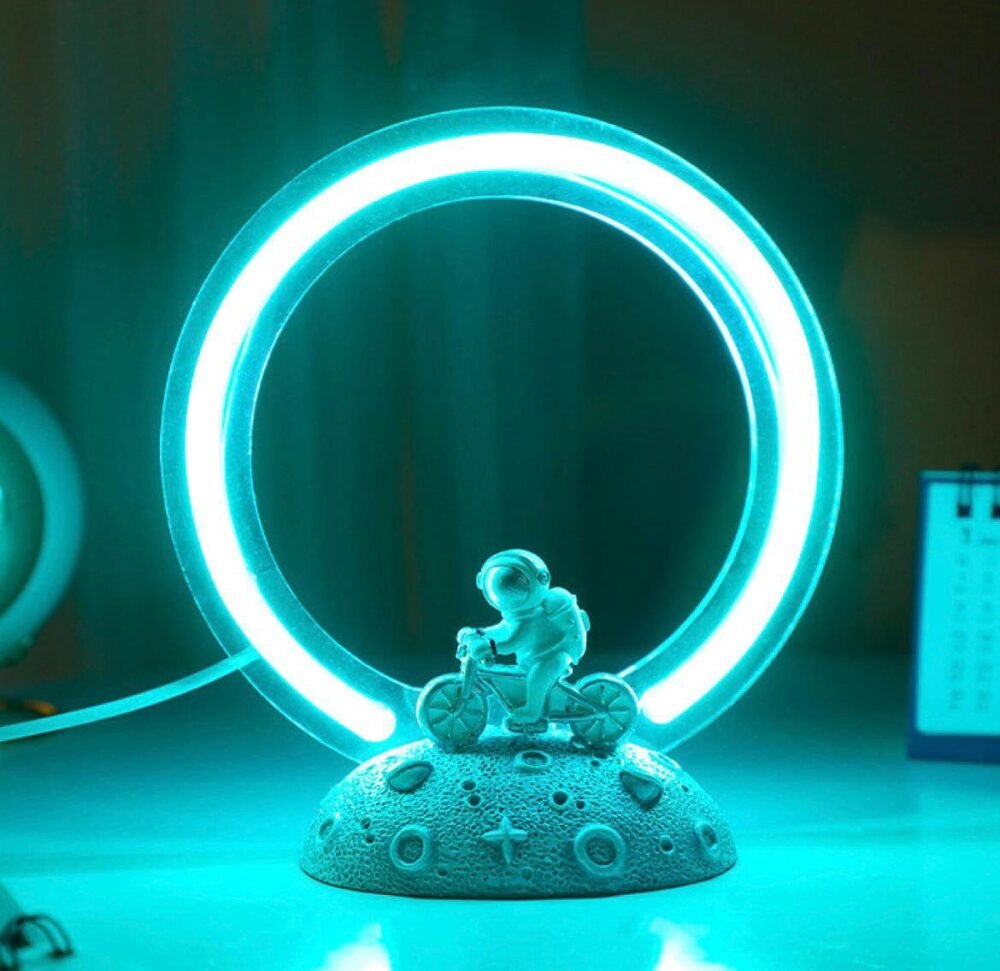 LÁMPARA VELADORA ASTRONAUTA CON ARO DE LUZ - Imagen 2