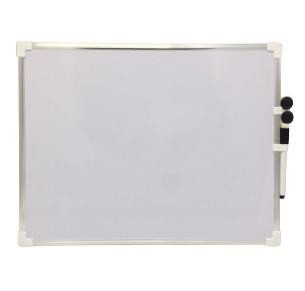 PIZARRA MAGNÉTICA DOBLE FAZ
CON MARCADOR E IMANES 40 cm x 30 cm